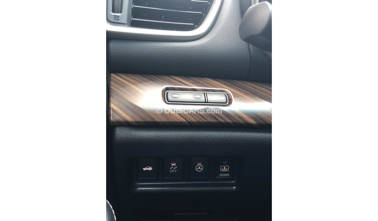 نيسان ماكسيما SR