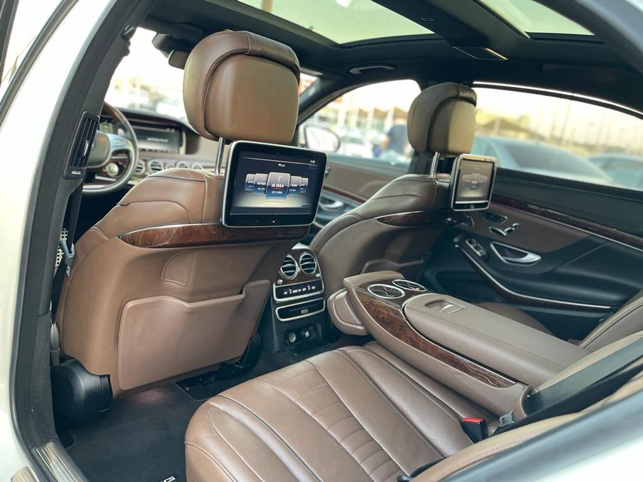 مرسيدس بنز S 500 AMG