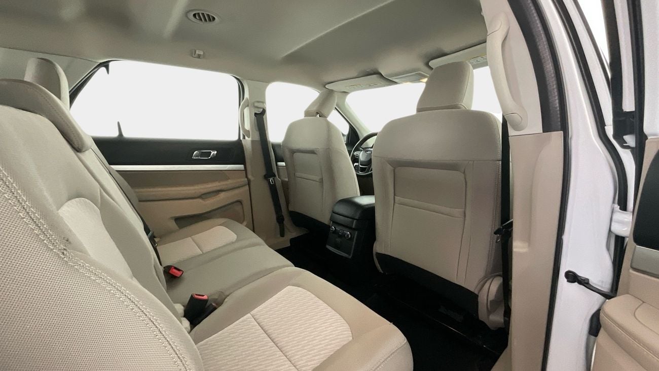 Ford Explorer XL / Standard | upto AED 20,000 Ramadan Discount | Guaranteed Warranty | 0 Down Payment