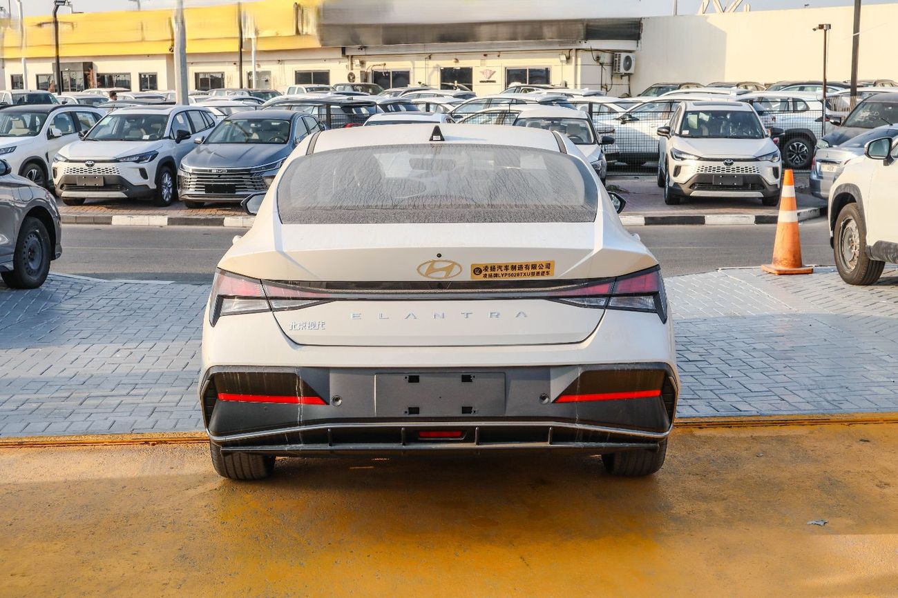 Hyundai Elantra Hyundai Elantra Elite – 1.5L Petrol – Automatic – 2025 Model – Chinese Specifications