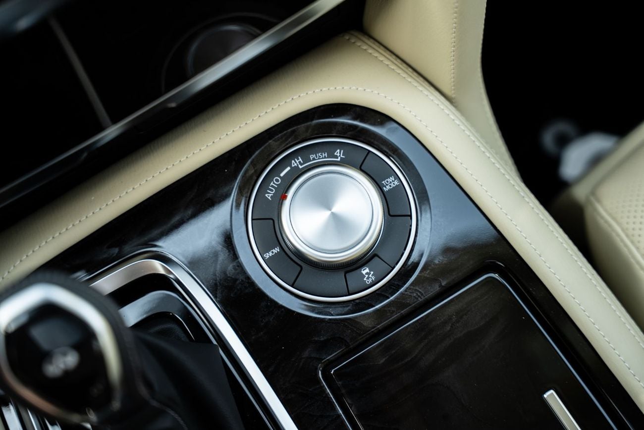 إنفينيتي QX80 Sensory ProActive 8 5.6L