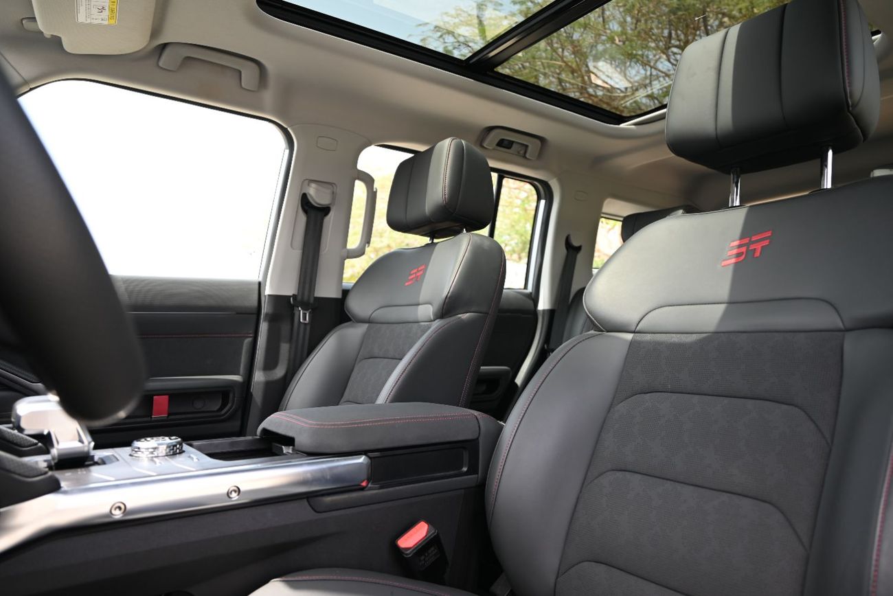 Jetour T2 Luxury 1599 AED - JETOUR T2 LEXURY 2024 - GREY EDITION