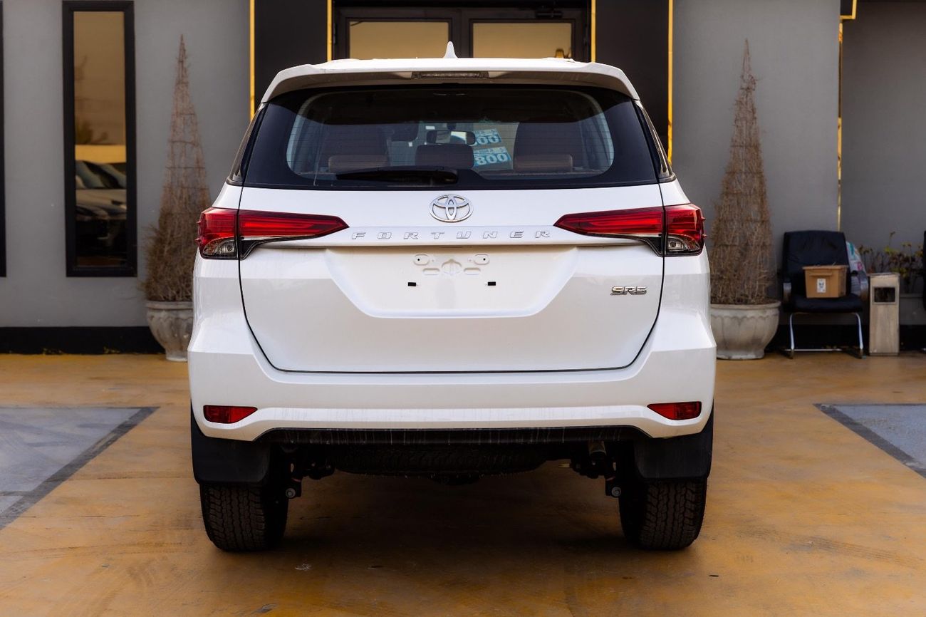 تويوتا فورتونر 2.7L EXR