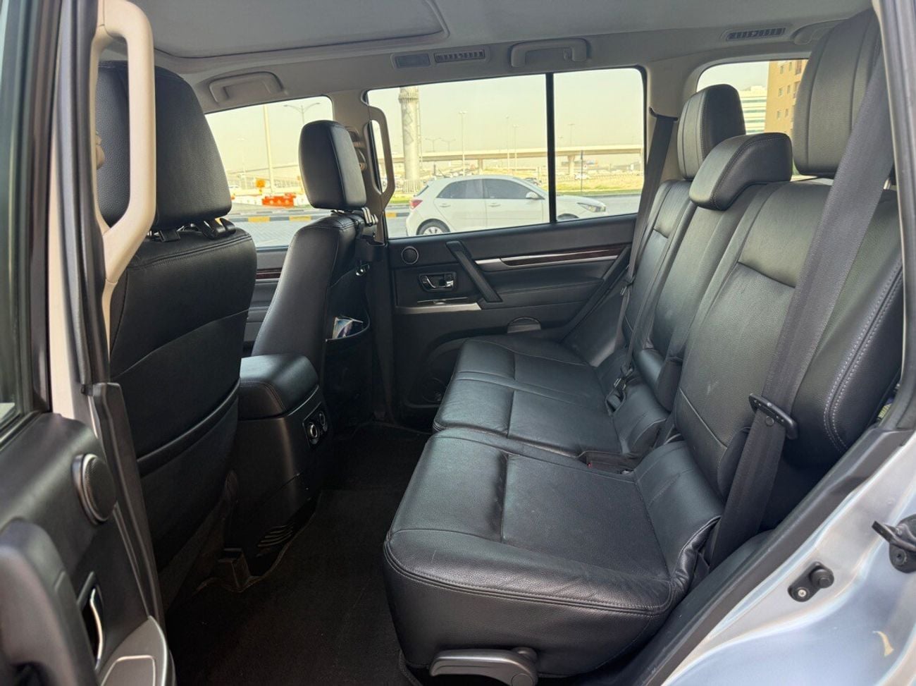 Mitsubishi Pajero GLS HIGHLINE TOP