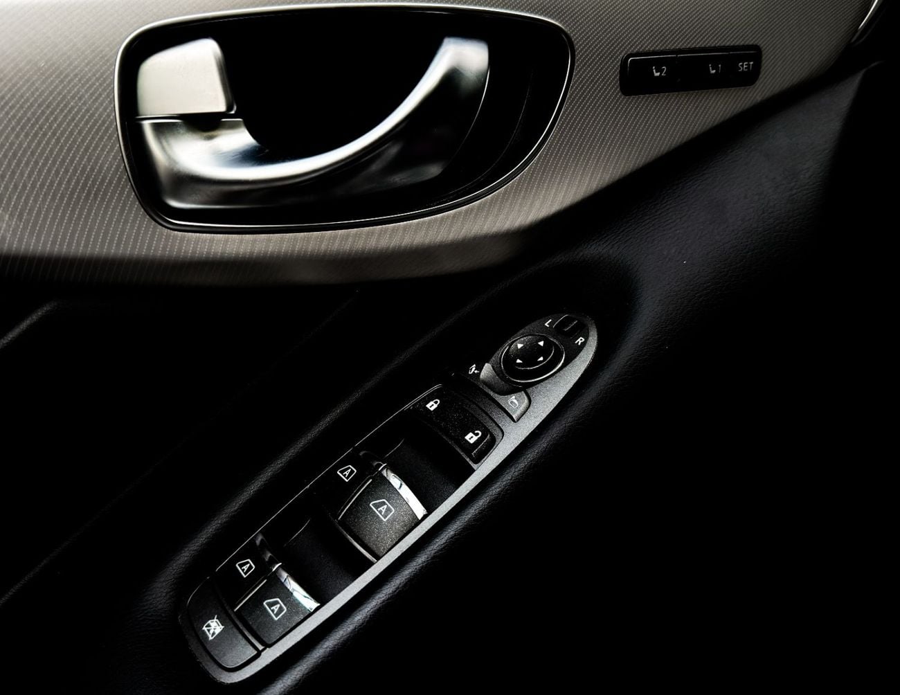 Infiniti Q50 LUXE