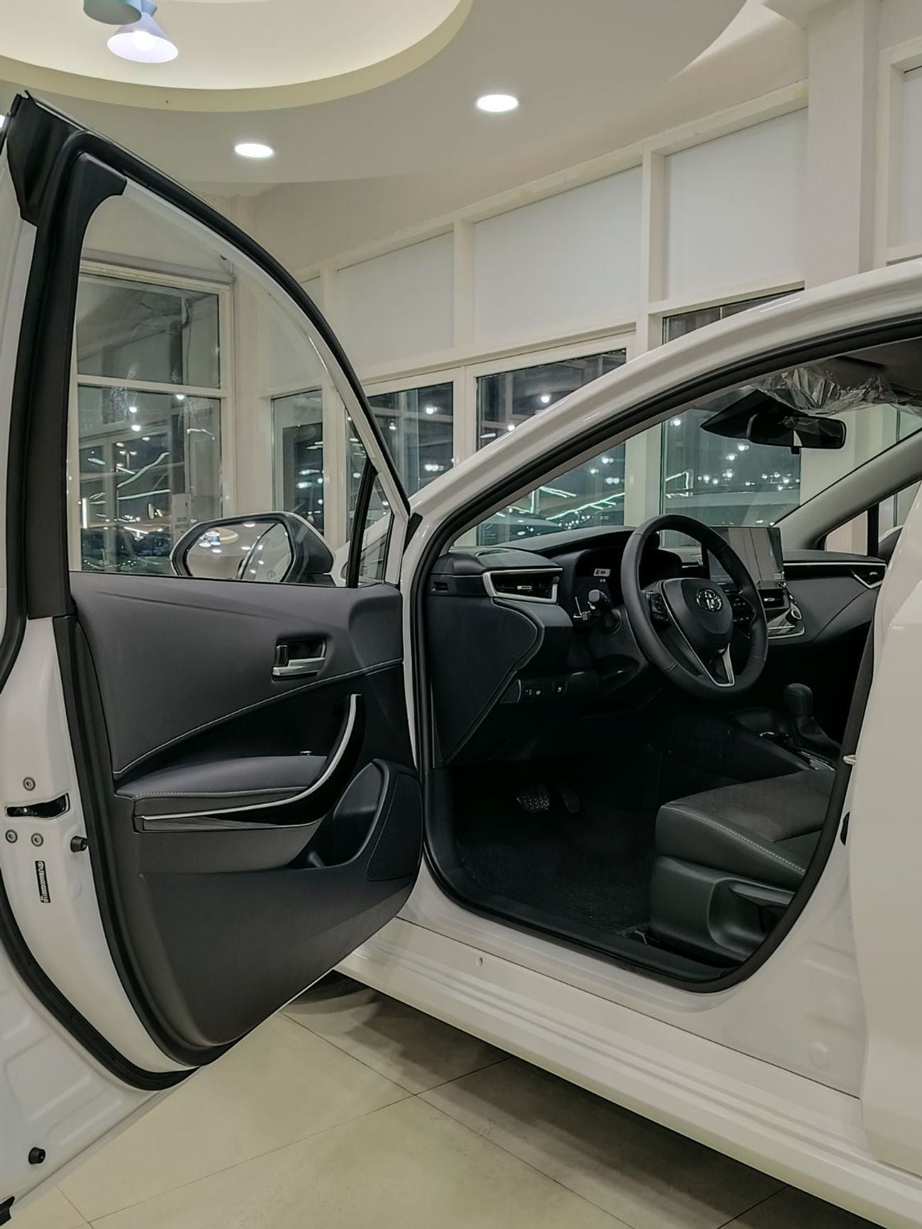 Toyota Corolla XLI EXECUTIVE HEV GLI Moonroof Hybrid 1.8L