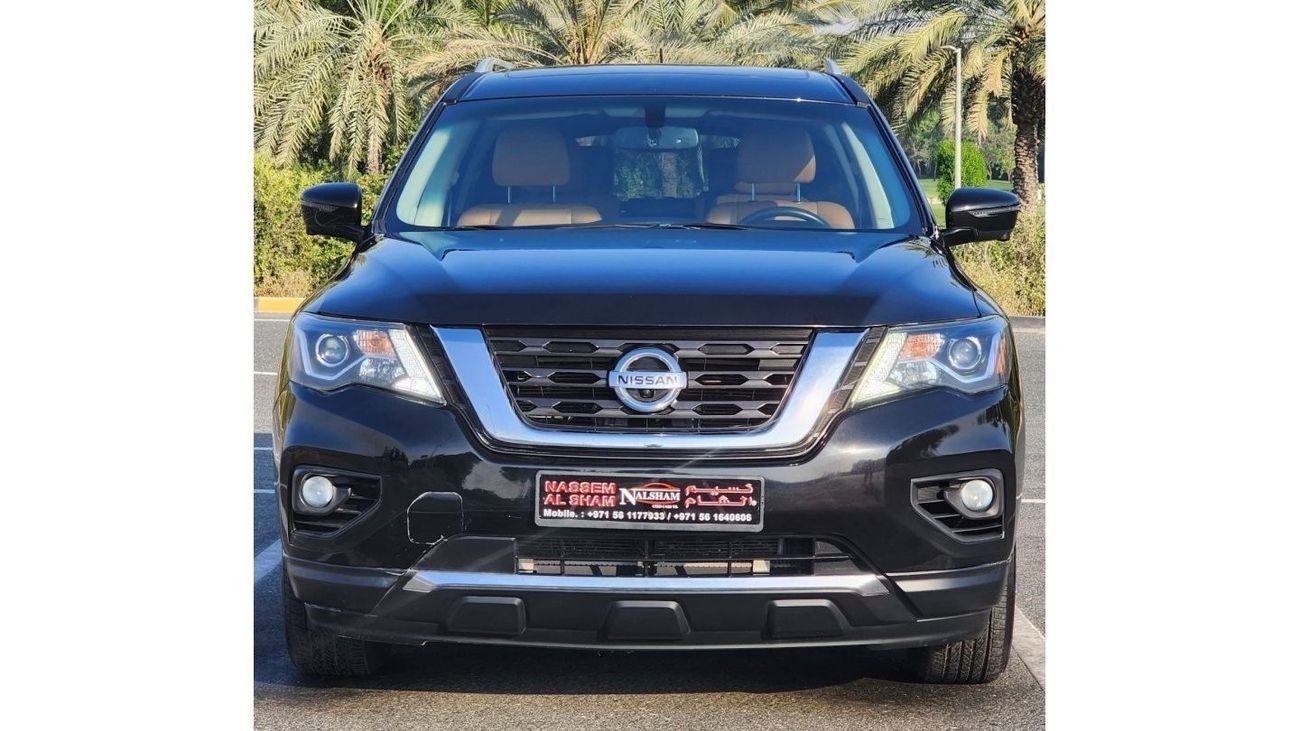 Nissan Pathfinder American