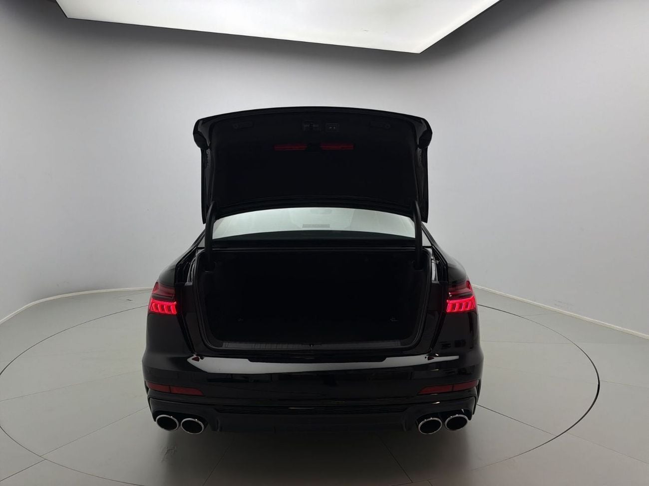 أودي S6 TFSI Sedan TFSI 450hp (Ref# 45269)