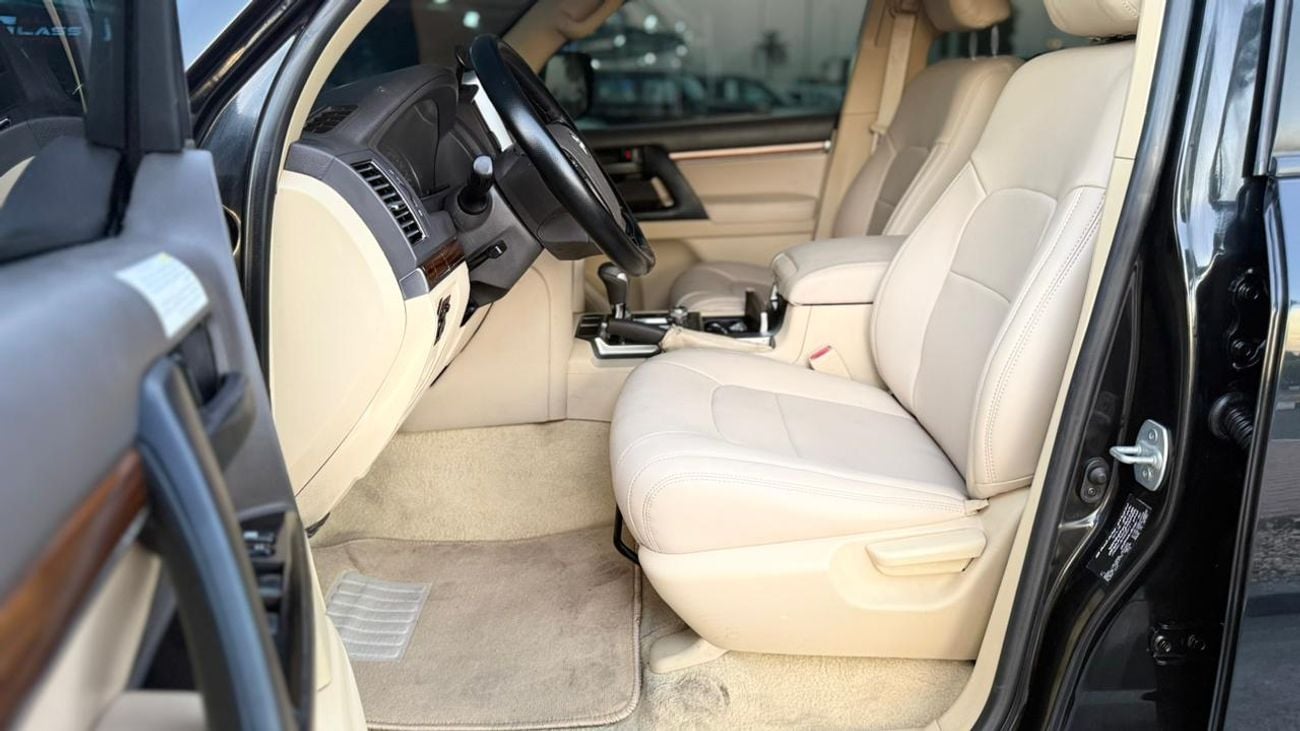 Toyota Land Cruiser 2017 | 4.5 DIESEL ENGINE | AUTOMATIC | LHD