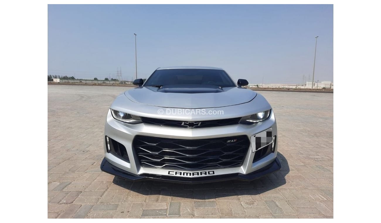 Chevrolet Camaro LT RS RS Chevrolet camaro 2018 v6 zl1 kit  with sun roof