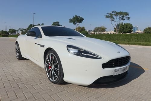 Aston Martin DB9