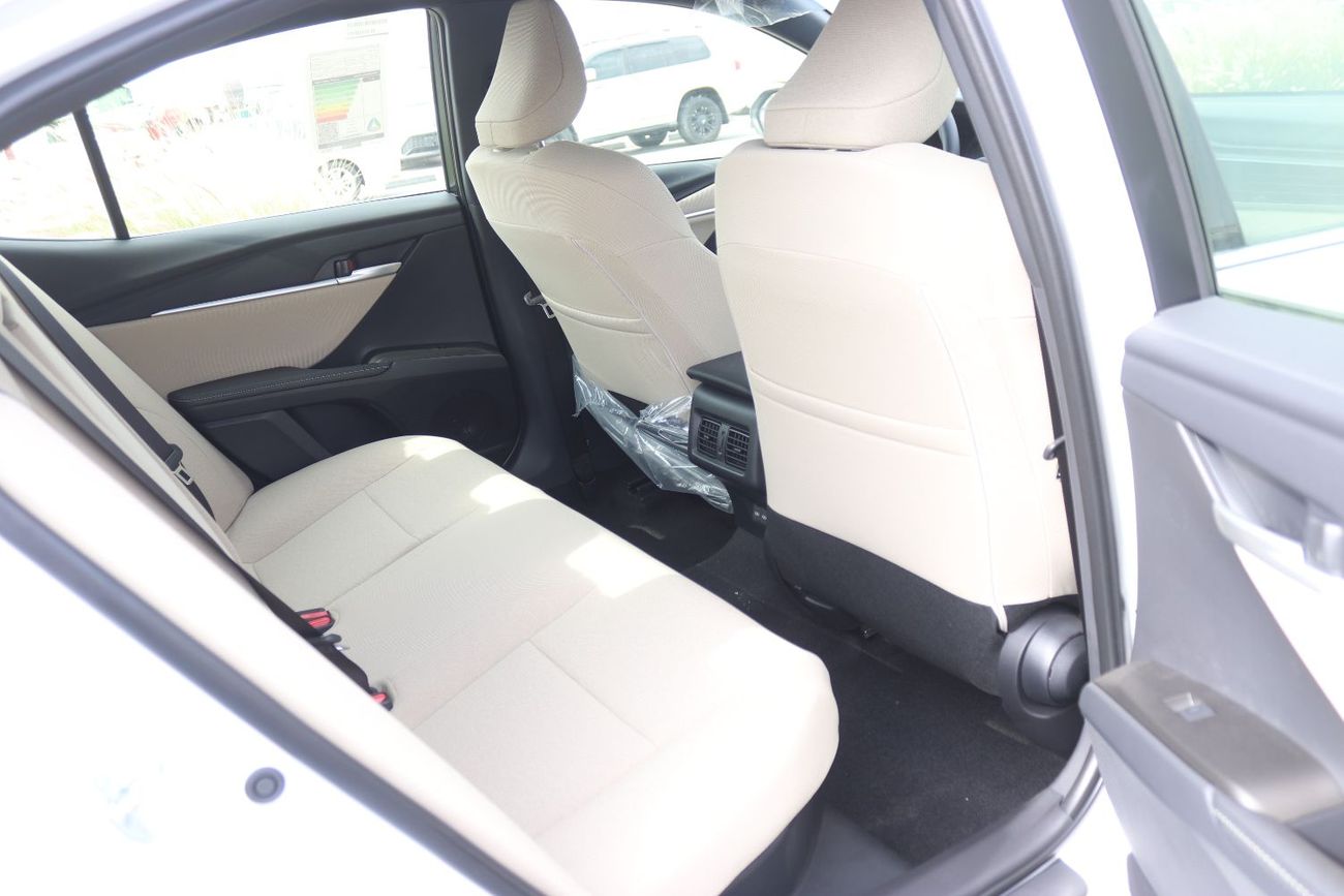 Toyota Camry 2.5LE, KEYLESS ENTRY,PUSH START, PANORAMIC ROOF, ALLOY WHEELS, MODEL 2026