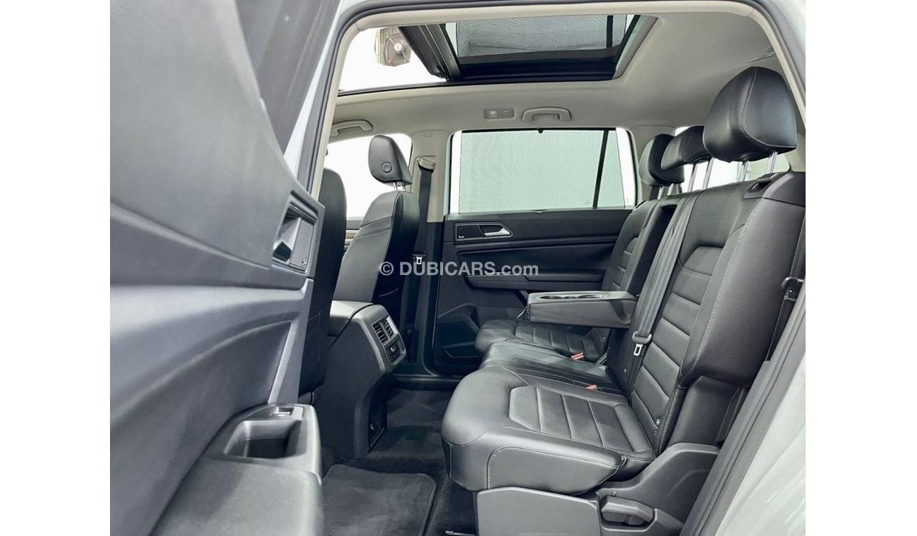 Volkswagen Teramont 2018 Volkswagen Teramont R-Line, Warranty, Full Volkswagen Service History, Fully Loaded, GCC