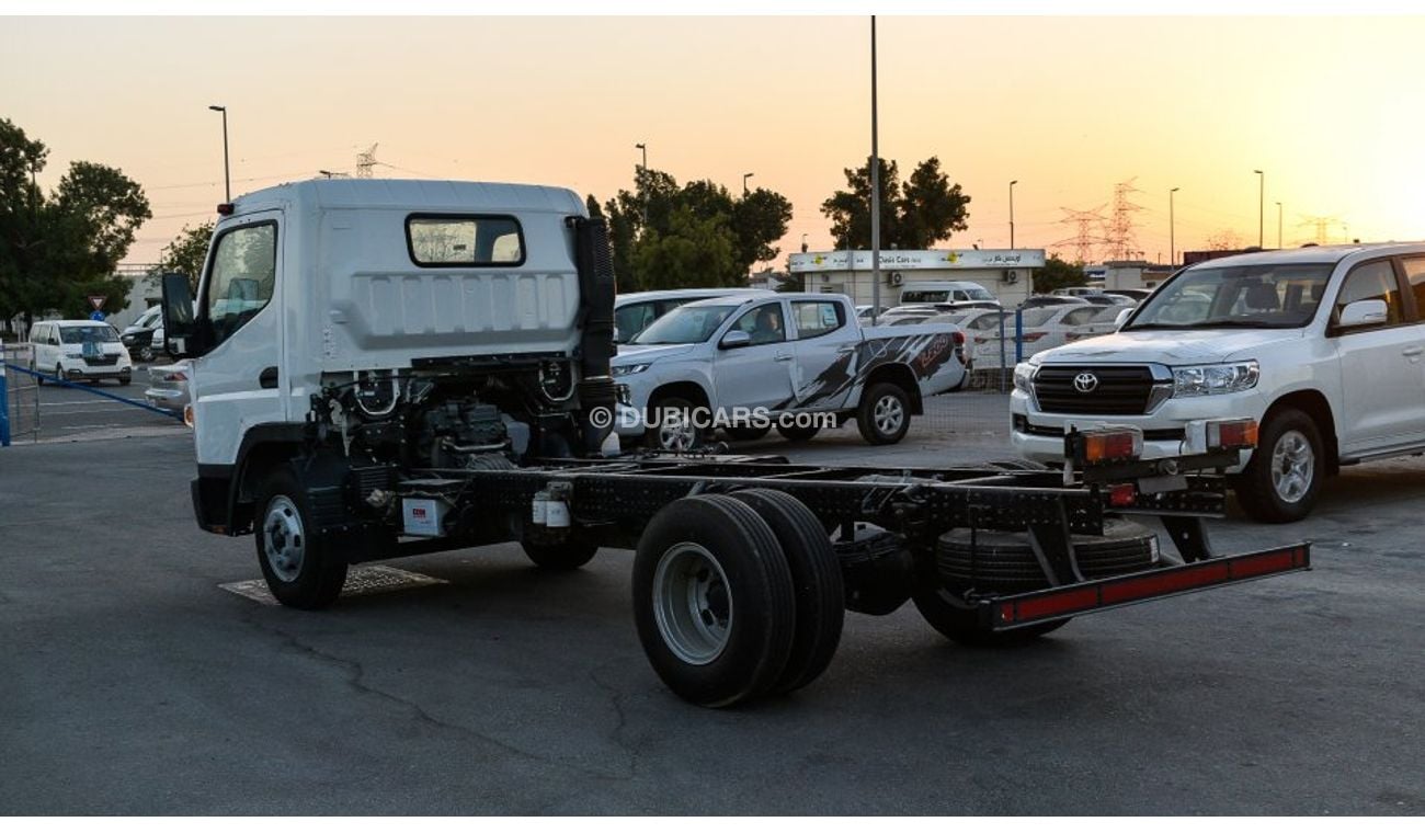 Mitsubishi Fuso Canter Fuso 4.2L M/T Diesel – ABS – Euro 4 - Power windows