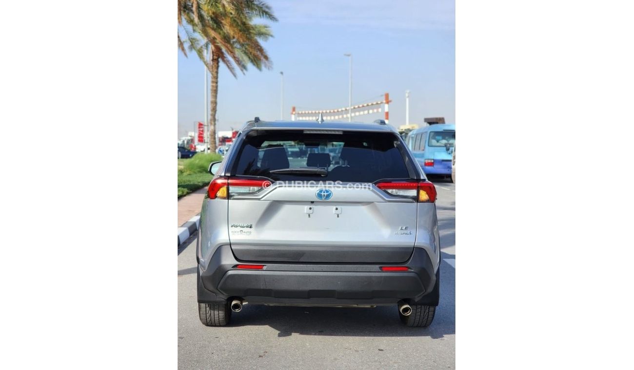 Used TOYOTA RAV4 Hybrid 2021 for sale in Dubai - 788240