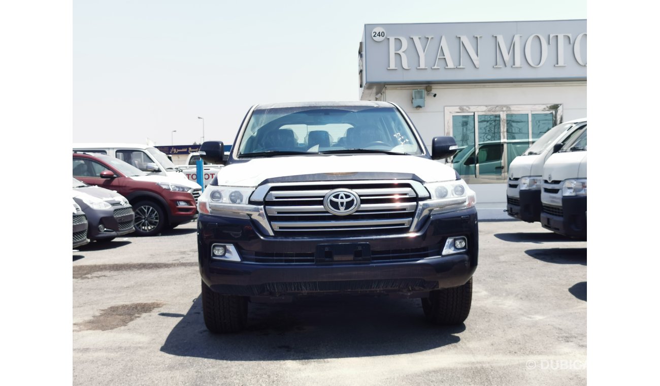 Toyota Land Cruiser GXR V8 FULL OPTION 2020 MODEL DIESEL 4.5L ENGINE ONLY FOR EXPORT GOOD PRICE HURRY FOR GRAB IT EXPORT