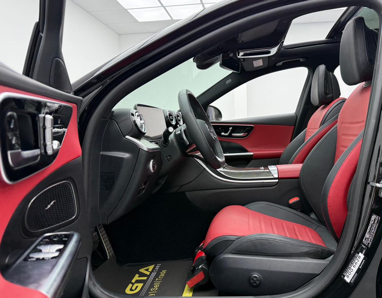 Mercedes-Benz C 200 2024 Mercedes Benz C200, 2029 Mercedes Warranty + Service Pack, Full MB Service History, Low Km, GCC