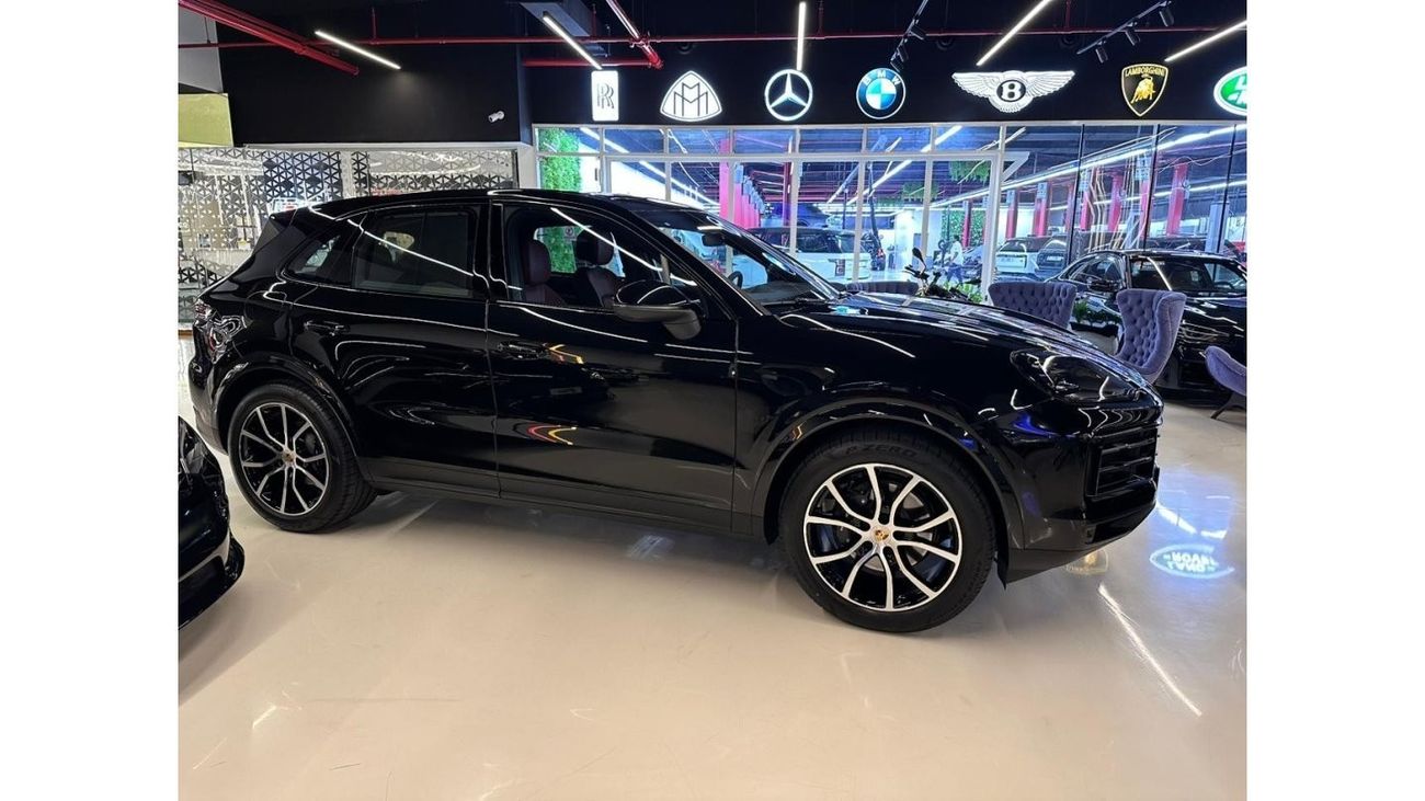 بورش كايان 2024 Porsche Cayenne /GCC/ DEALER WARRANTY