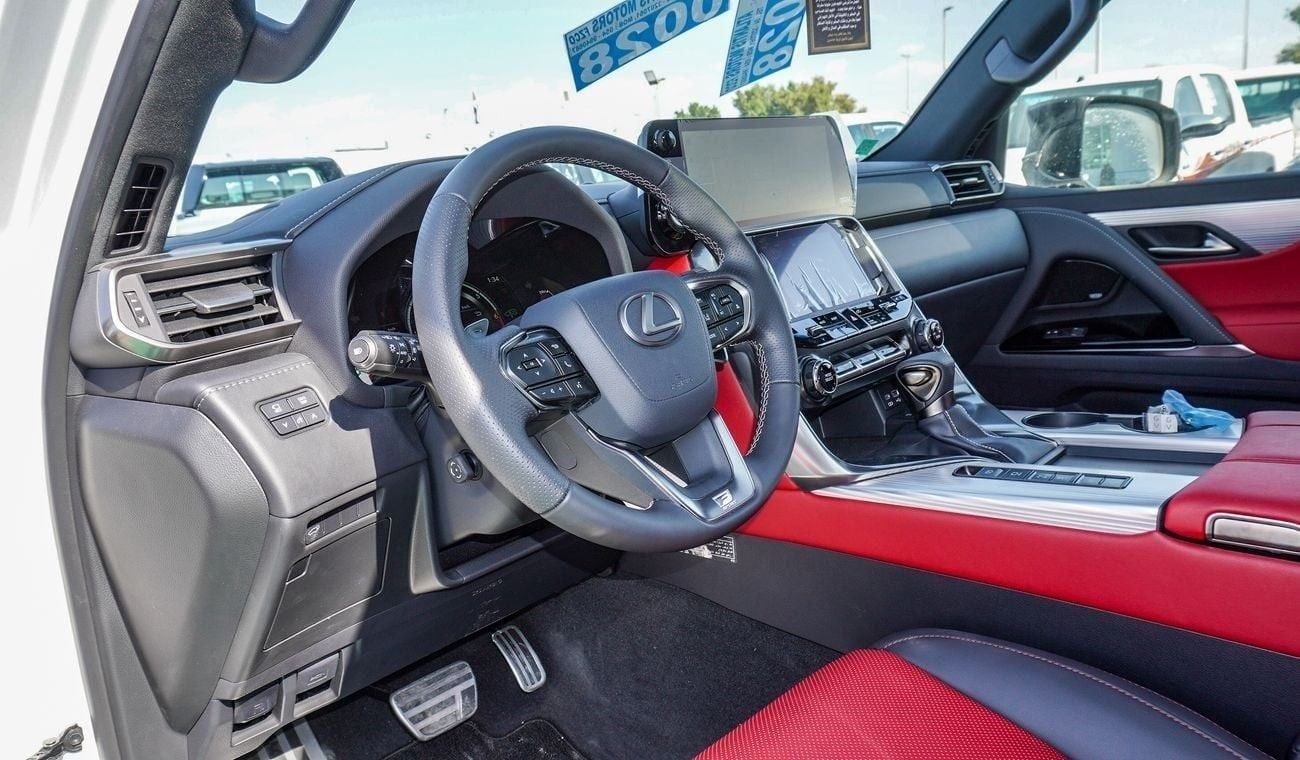 Lexus LX 600 FSport 3.5L V6. 5 Seater l