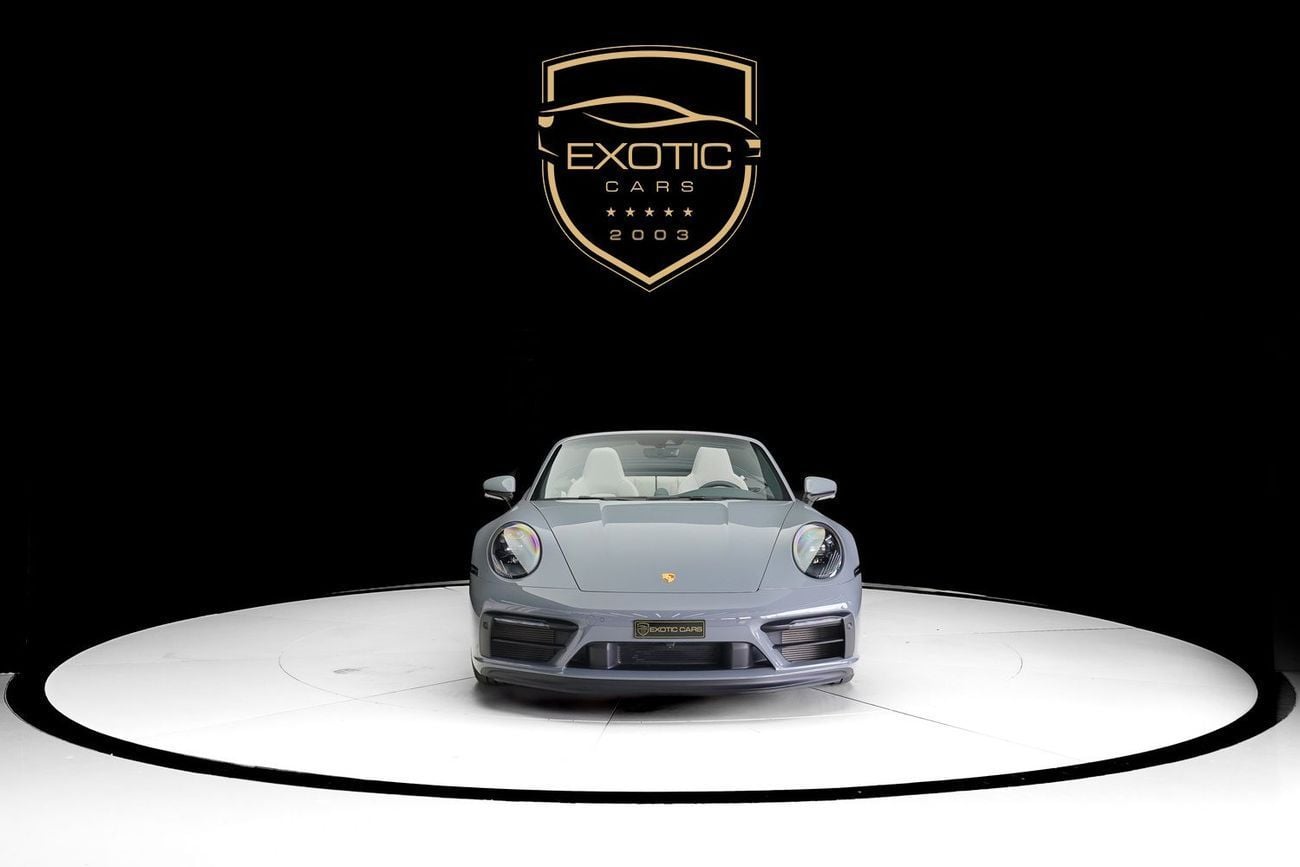 بورش 911 Carrera 4GTS 3.0L (450 HP) Convertible