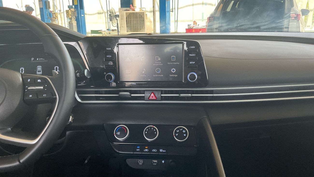 Hyundai Elantra 1.6 GL AUTO SMART | Guaranteed Warranty | 0 Down Payment