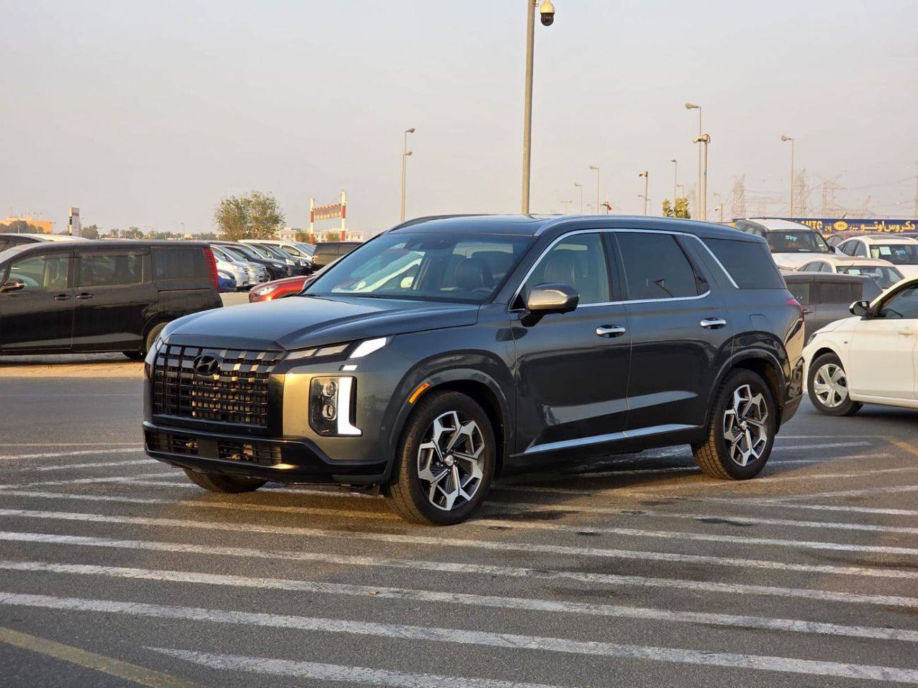 Hyundai Palisade 3.8L GDi (AWD) Premium 2022 Model Facleft to 2024 Model Calligraphy two sunroof and 360 camera