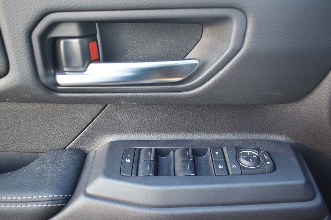 Toyota Prado TOYOTA-PRADO 2.8L ADV