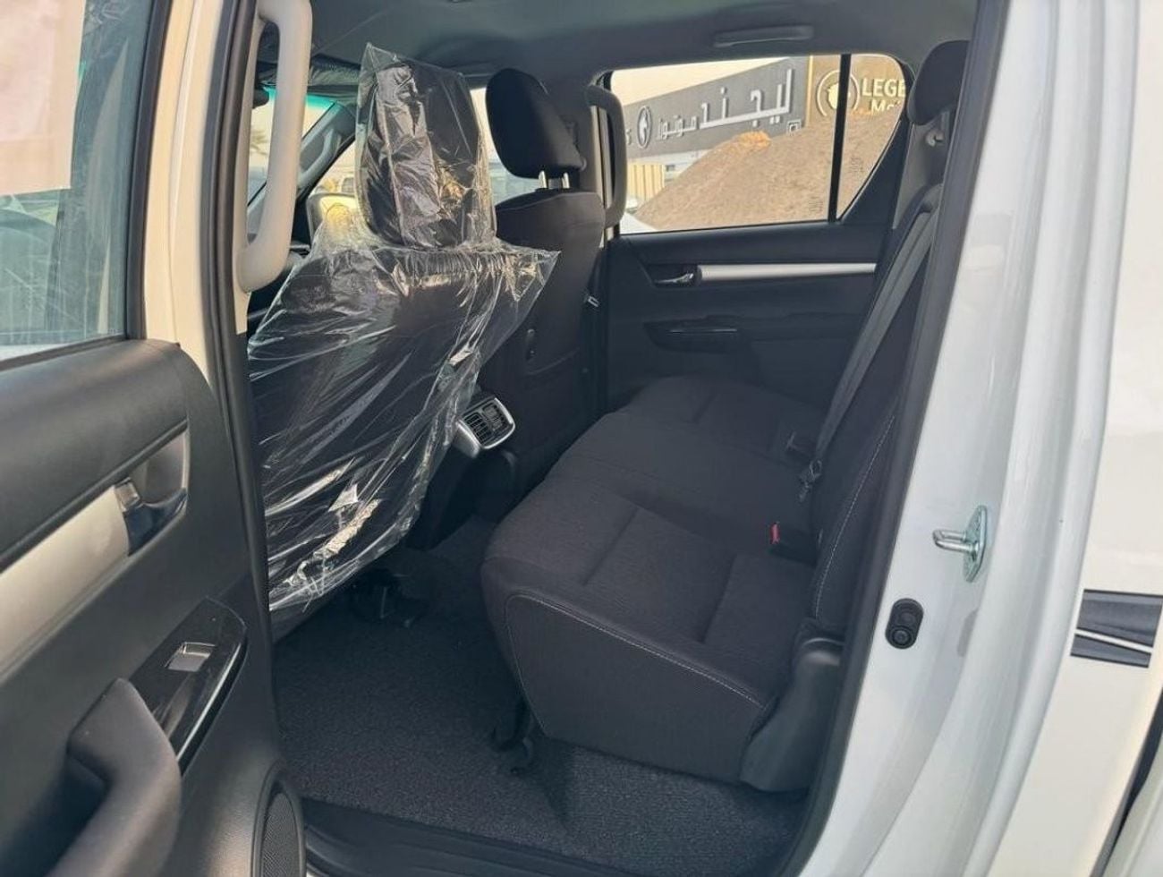 تويوتا هيلوكس TOYOTA HILUX 2.4L 4X4 MANUAL DIGITAL AC 2025 MODEL GCC