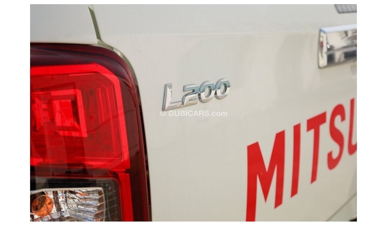 Mitsubishi L200 Mitsubishi L200 petrol 2023 basic option Manual