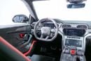 Lamborghini Urus 4.0T V8 Performante Special Matt Color-Alcantara Interior-Full carbon Fiber Exterior Trim
