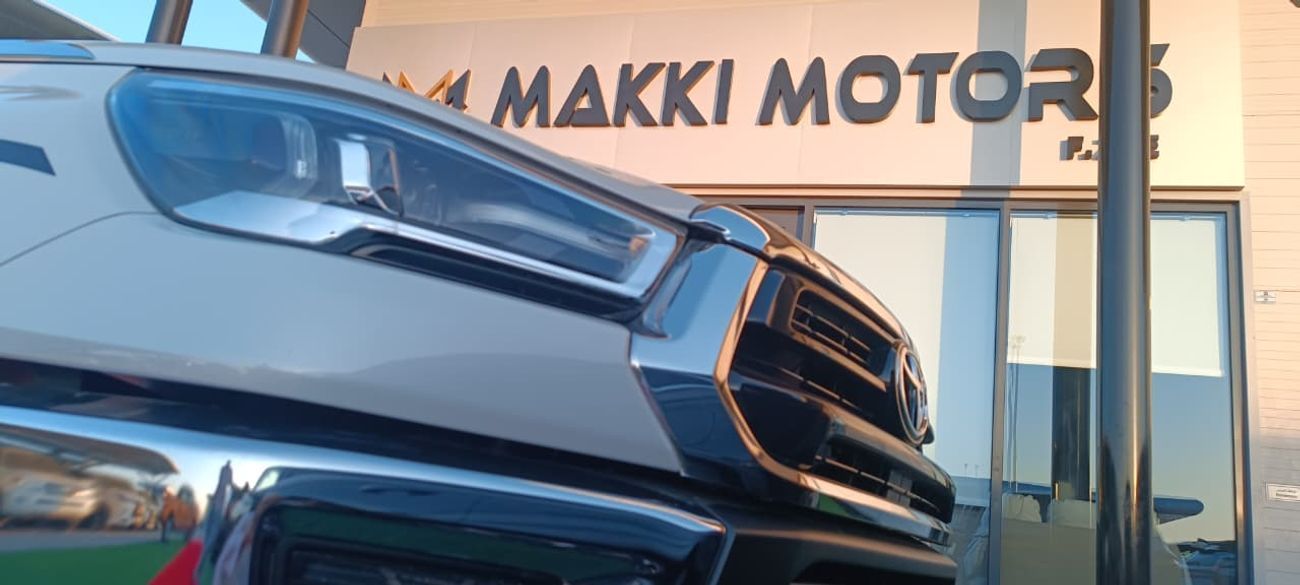 Toyota Hilux 2.7L 4X4 SGLX