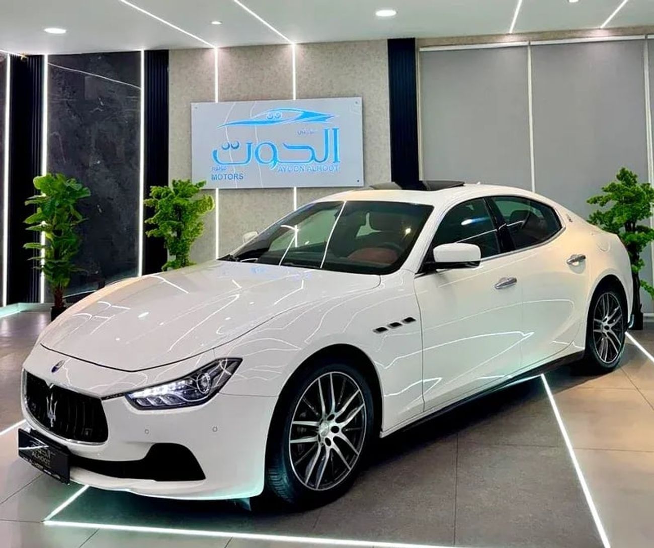 مازيراتي جيبلي S Q4 3.0L (345 HP)