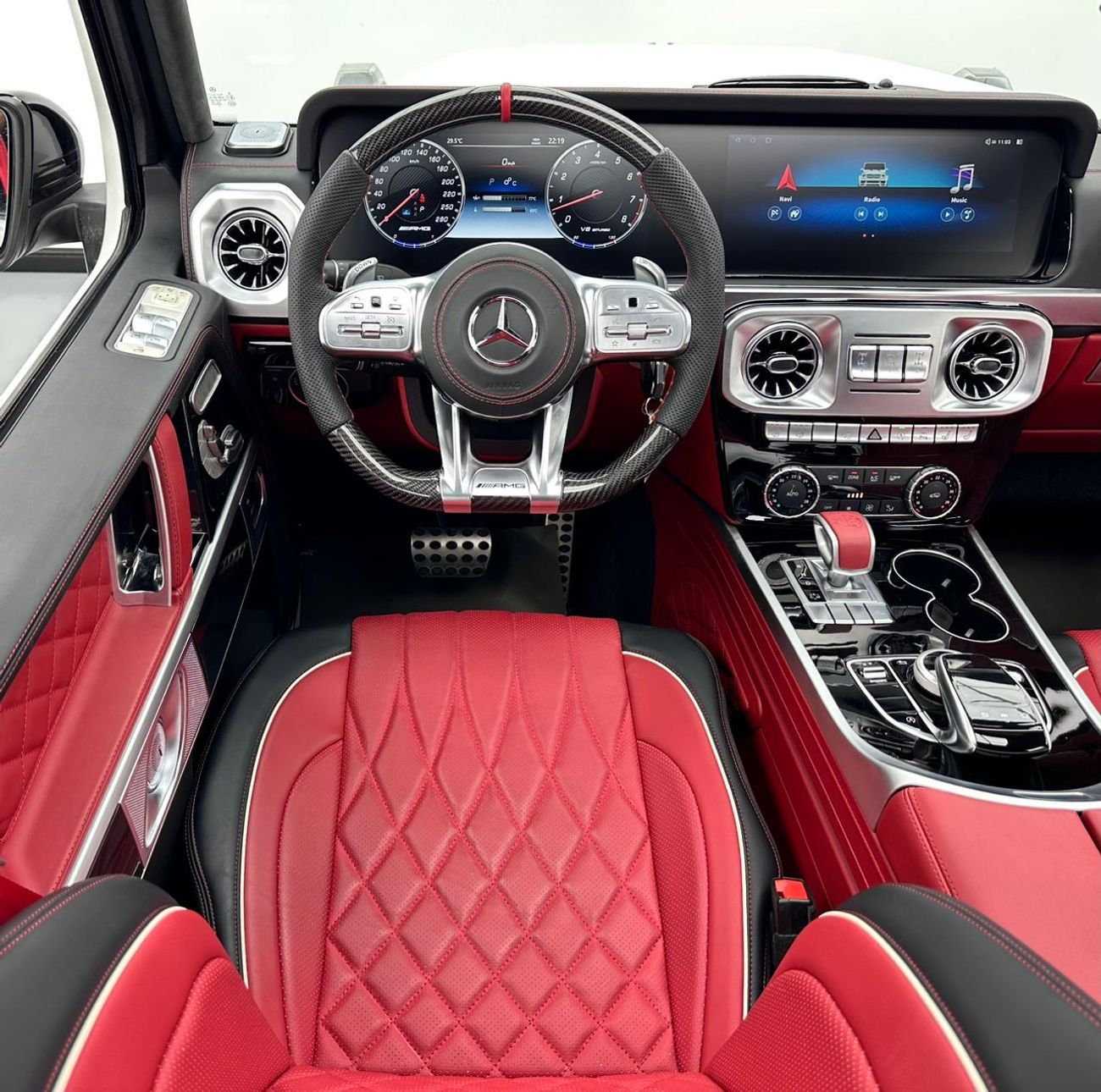 Mercedes-Benz G 63 AMG Std 5.5L 2017 Mercedes-Benz G63 AMG, Full Service History, Excellent Condition, GCC