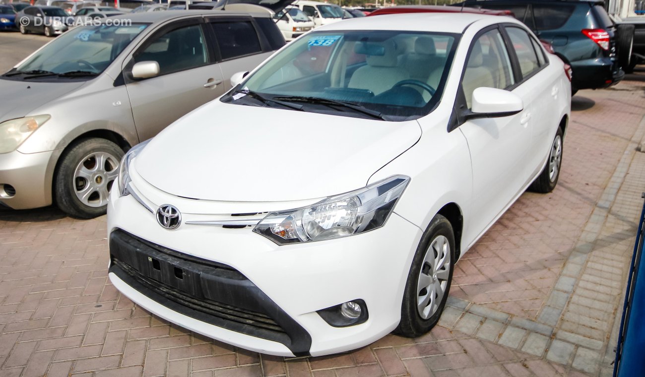 Toyota Yaris SE