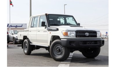 تويوتا لاند كروزر بيك آب Brand New Land Cruiser pick up Lc79 Double Cabin | 2023 model | White/Beige | For Export Only