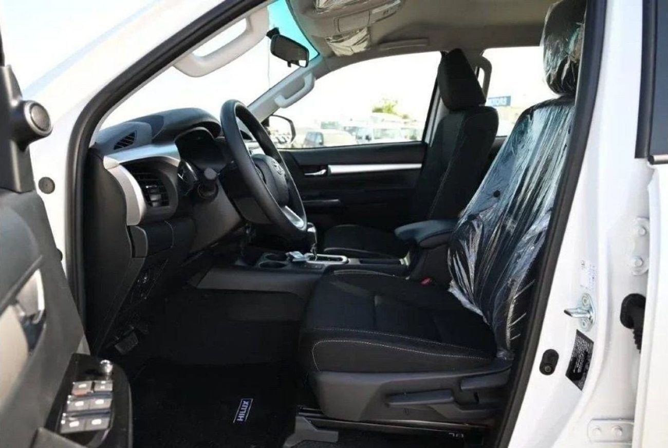 Toyota Hilux HILUX SR5 4.0L V6 2025