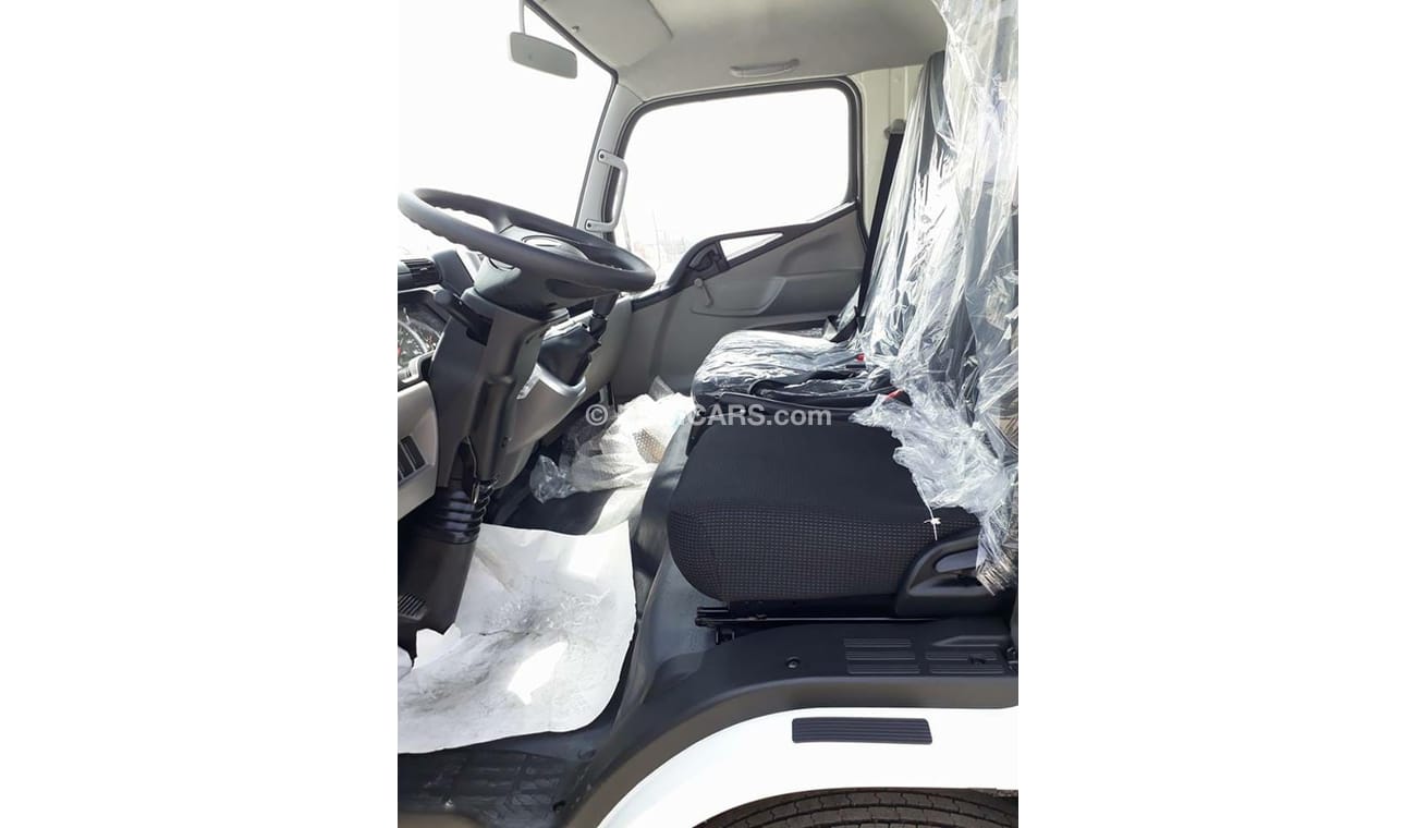 Mitsubishi Fuso Canter WIDE CAB,4.2L,4X2,MT,4.2 TONS,PIKUP