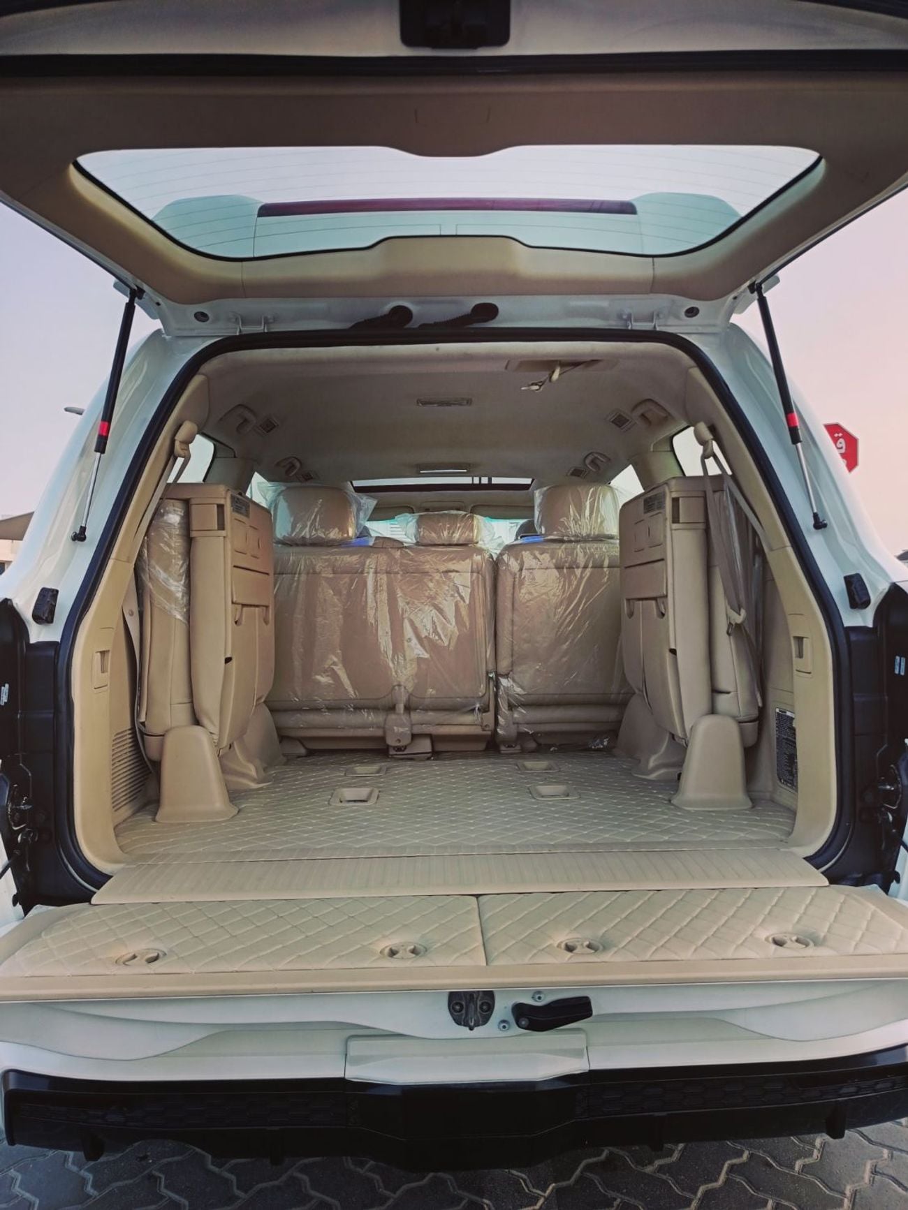 Toyota Land Cruiser GXR