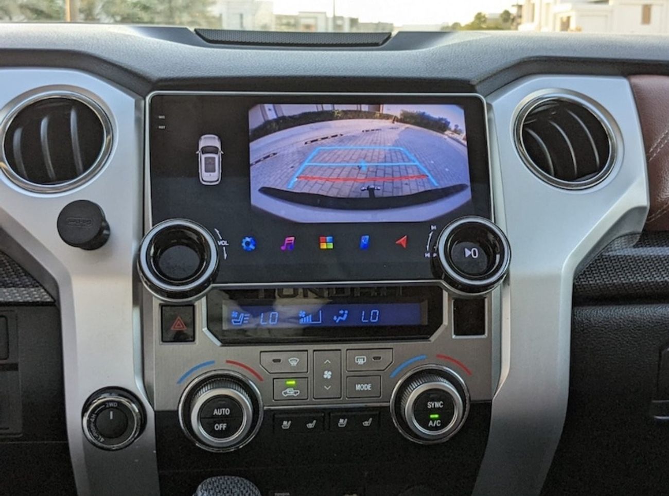 تويوتا تاندرا Toyota tundra Crewmax platinum 2019