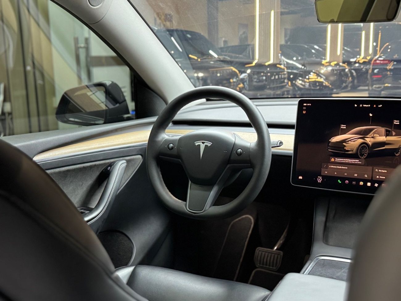 تسلا موديل Y Long Range (AWD)