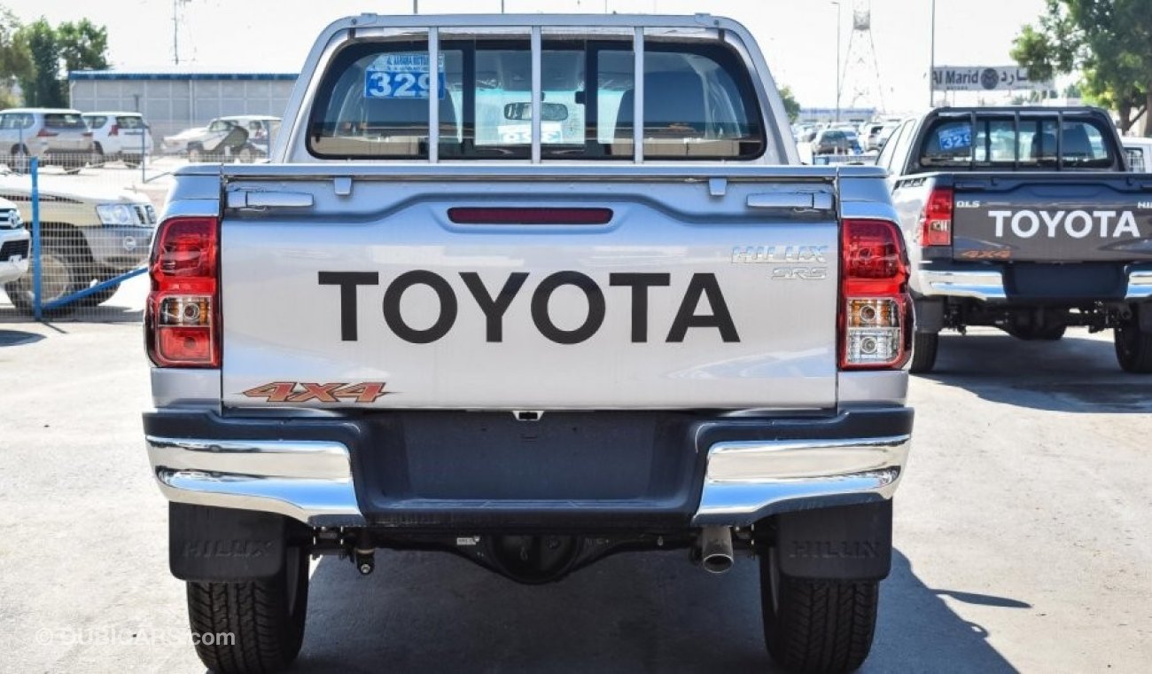 تويوتا هيلوكس Toyota Hilux SR5 4x4