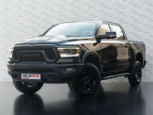 RAM 1500 Bighorn Crew Cab 5.7L
