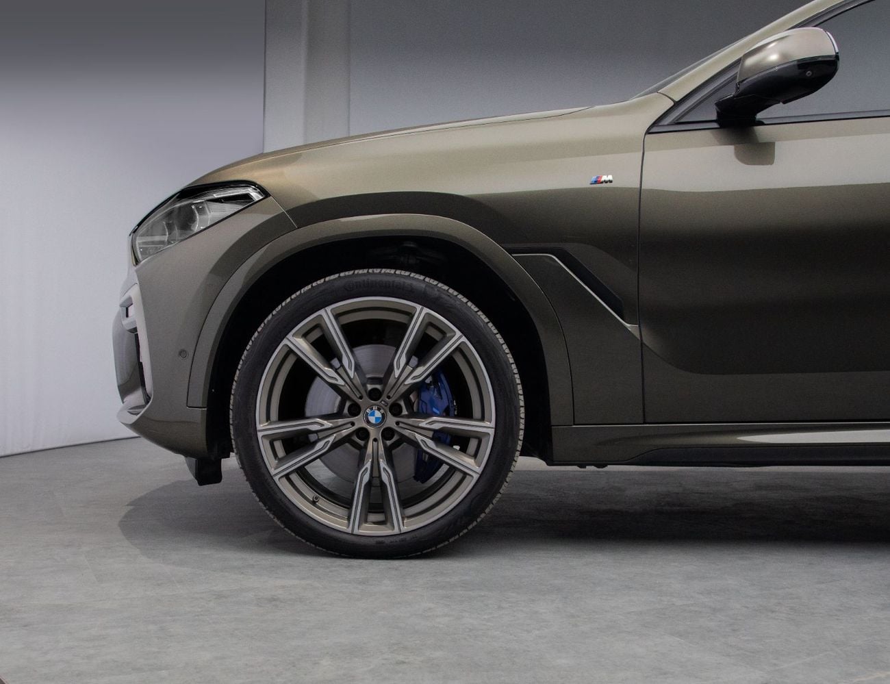 بي أم دبليو X6 M50i 4.4L