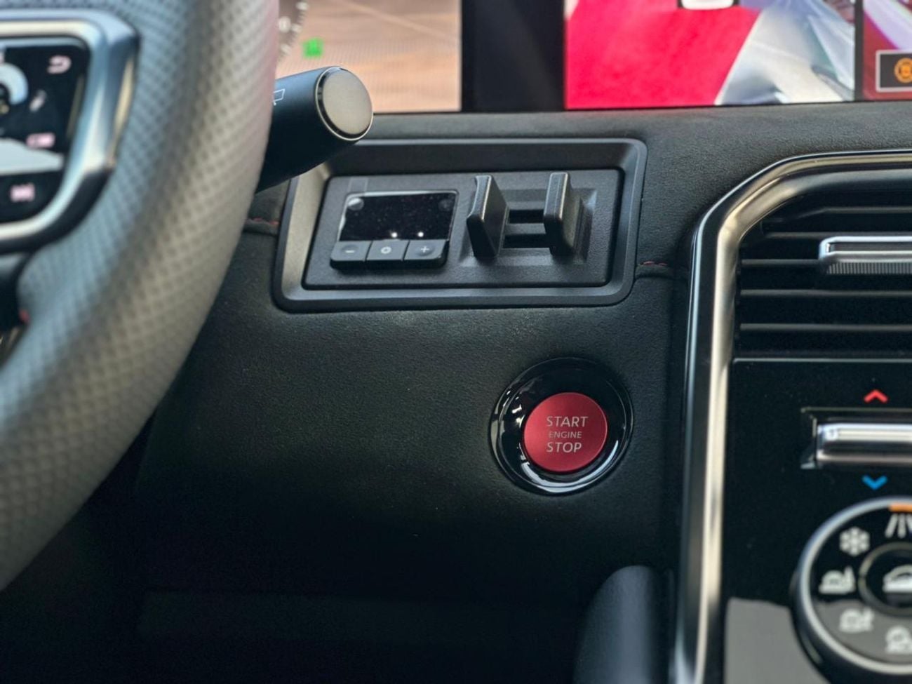 نيسان أرمادا Brand New Nissan Armada Nismo