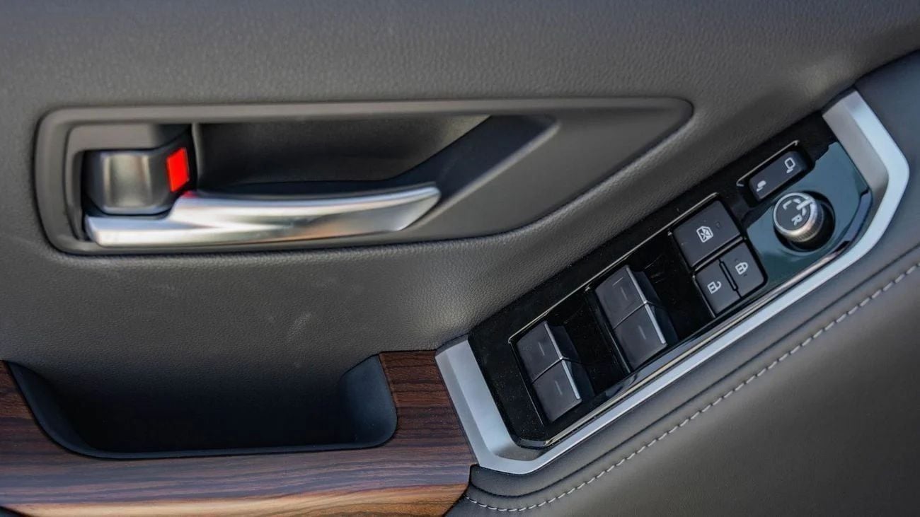 Toyota Land Cruiser 2026 Toyota Land Cruiseer GXR 3.3L Diesel AT Twin Turbo