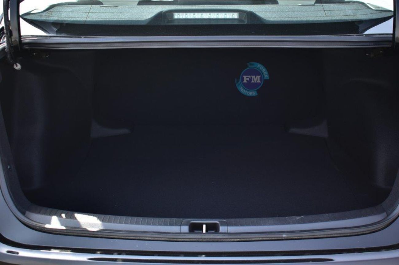 Toyota Corolla XLI V 2.0L Petrol 5 Seater Automatic