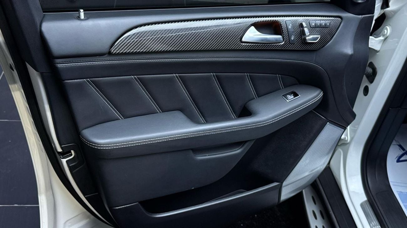 مرسيدس بنز GLE 63 AMG S PETROL 4.0 LITER ,RIGHT HAND DRIVE