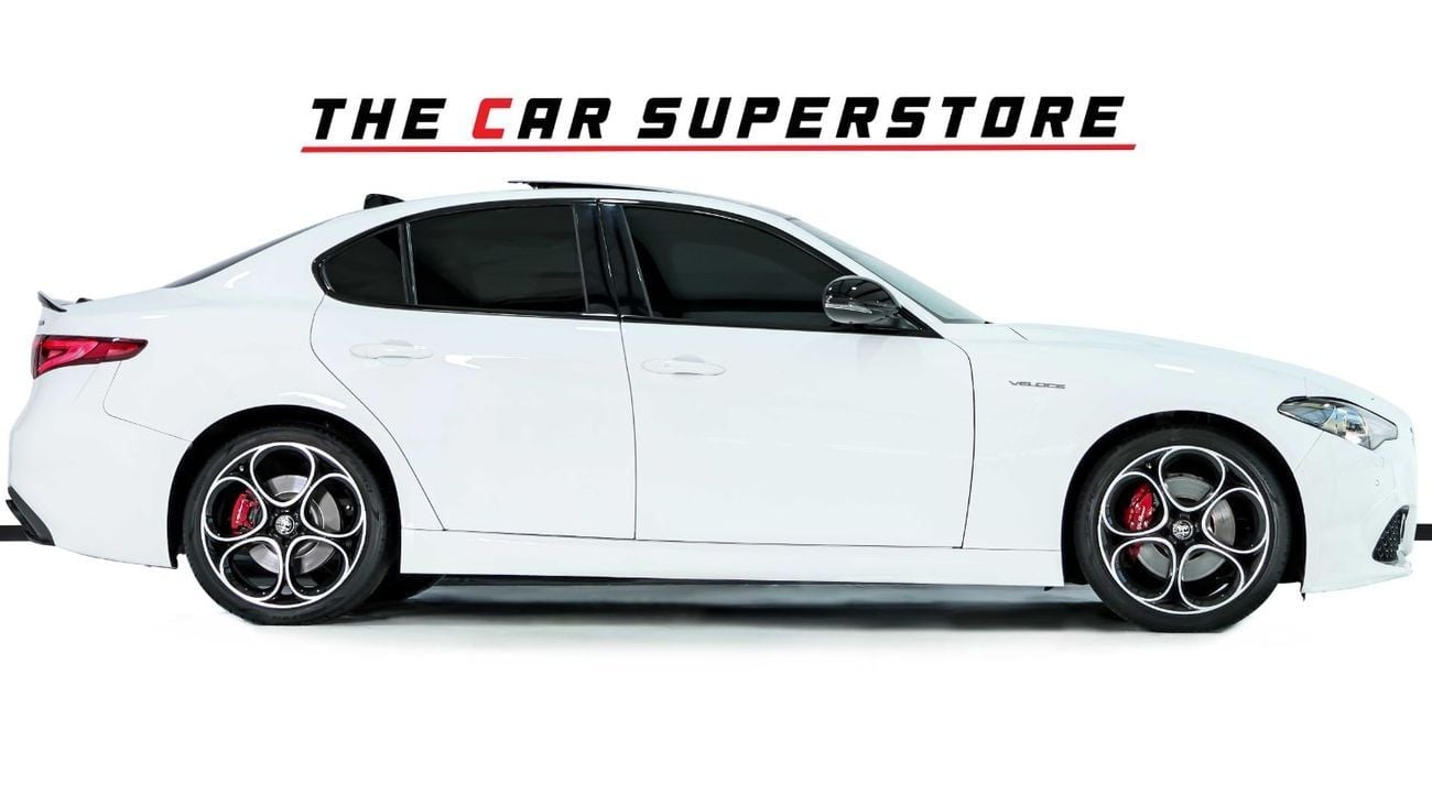 Alfa Romeo Giulia Q2 Veloce-GCC-Gargash Warranty and Service Package-Sports Seats