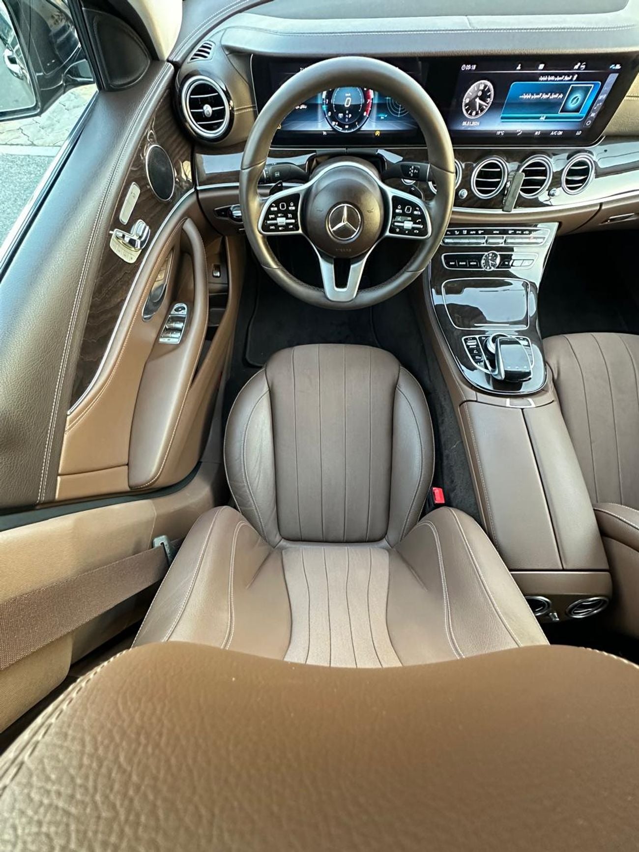 مرسيدس بنز E200 EL1 2.0L