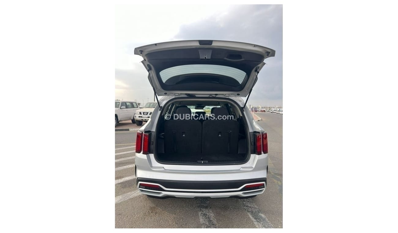 كيا سورينتو 2021 KIA SORENTO 2.5L V4 AWD -  UAE PASS